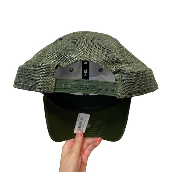 New era Denver Broncos Camo SnapBack hat - Picture 3 of 4